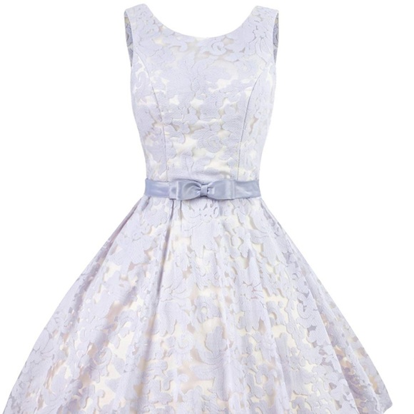 Gray Vintage Floral Lace Dress With Contrast Bow - Picture 1 of 7